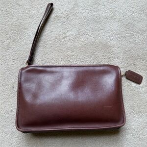 Vintage Coach Brown Leather Wristlet/Clutch